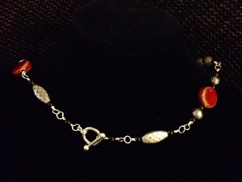 Toggle-clasp on the 27" Red porcelain necklace